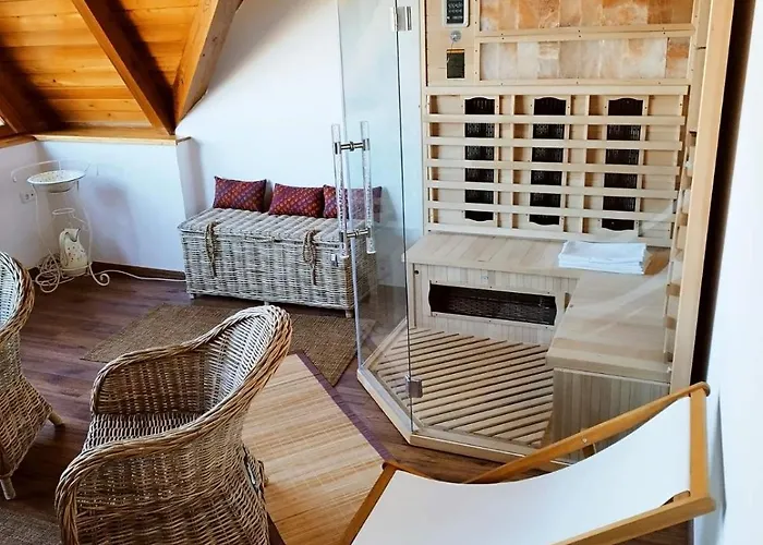 Kiskuti Vendeghaz 4* Monoszlo